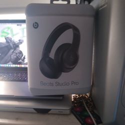 BEATS STUDIO PRO