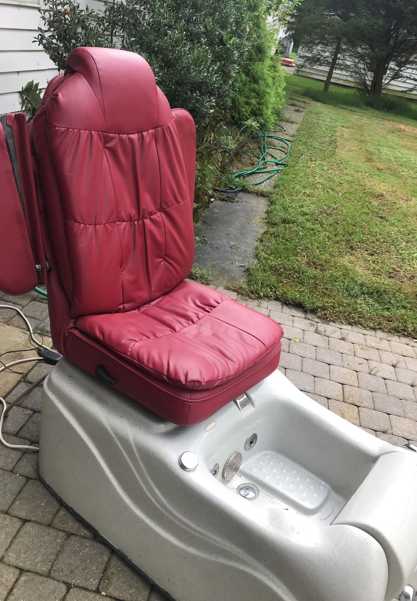 Spa chair, with massage and heat