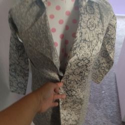 Pre-Owened- Young Girl Shimmer Gold/Champagne Blazer