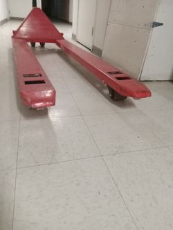Vestil Extra Long Pallet Jack