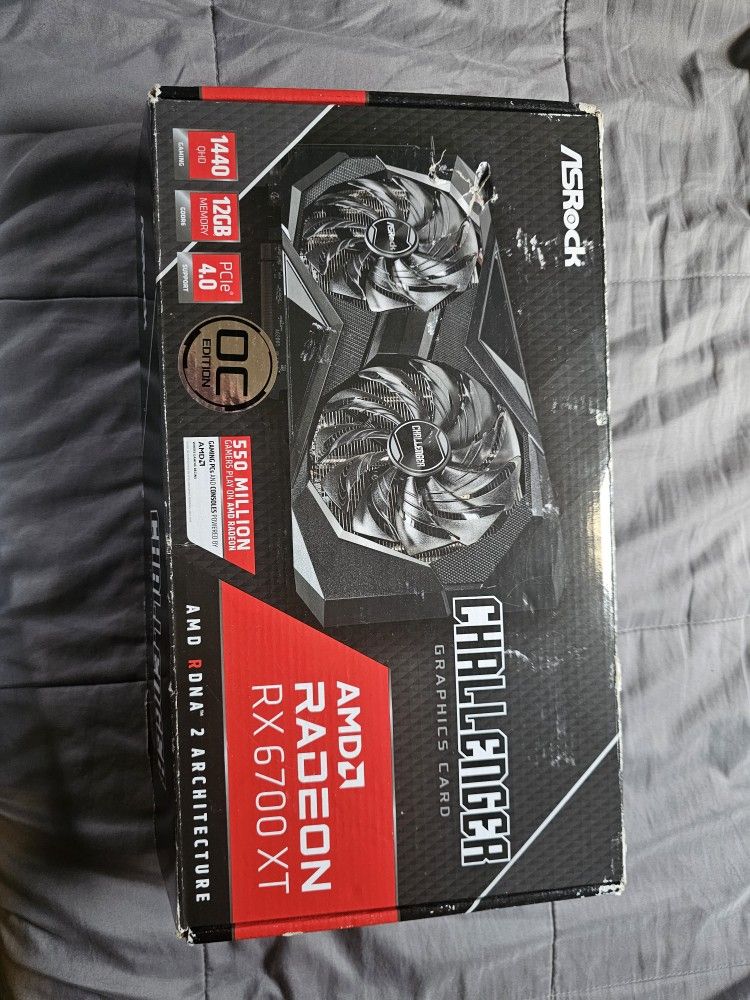 ASrock AMD Radeon rx 6700 XT 12 gb 4.0
