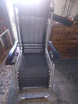 Zero gravity chair