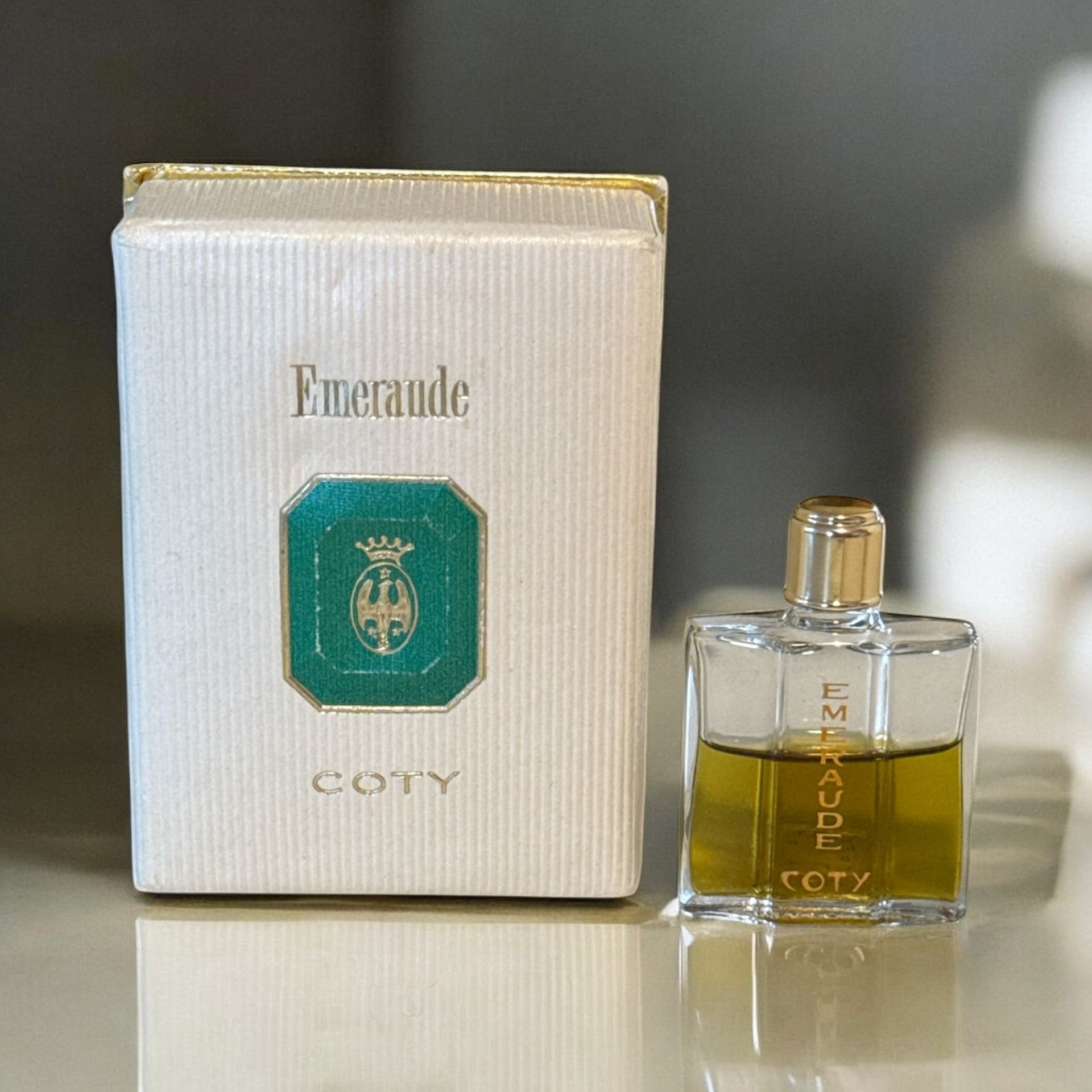Emeraude Coty Parfum 0.25 Fl. Oz 50% full Vintage Collectable 1960s Perfume Bott
