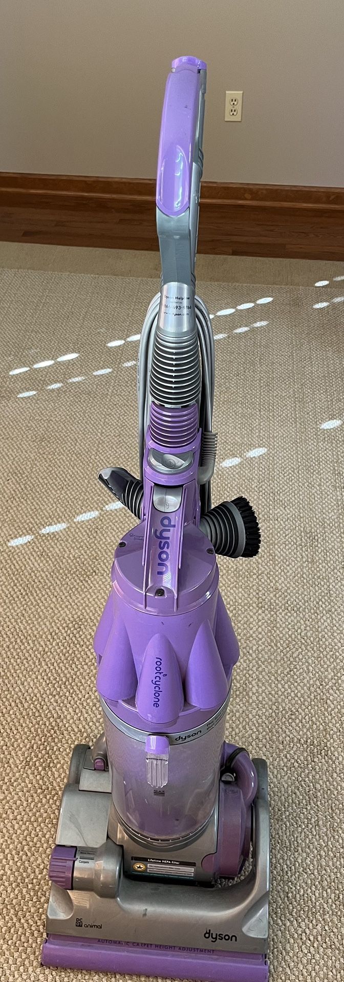 Dyson DC07 Animal upright vacuum cleaner