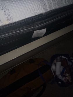 Queen pillow top mattress set MUST SELL TODAY