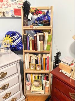 Bookshelf