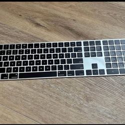 Apple Magic Keyboard