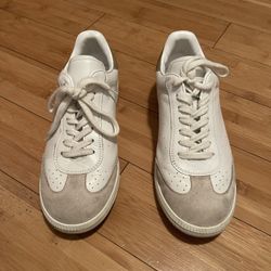 Isabel Marant size 39 (8.5 US)