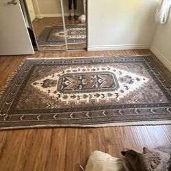 5x8 Rug