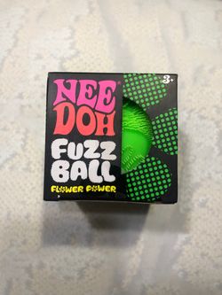 Needoh Fuzz Flower Velvet Ball Green