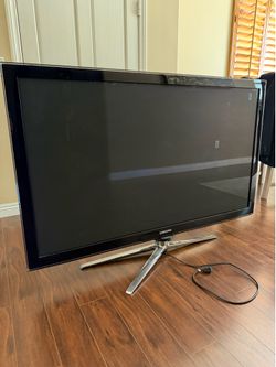 TV Bundle, 1x Samsung Plasma 3D incl Glasses and 1x TCL 4k TV. Both fully functional and in great shape.