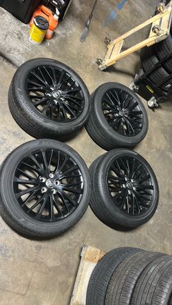18” OEM Toyota Camry Rim&tires firm price,,,