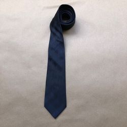 Black Tie (Modern Style)