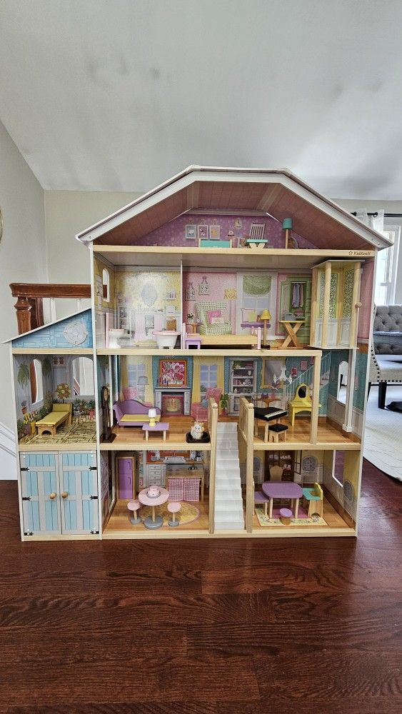 KidKraft Majestic Mansion Wooden Dollhouse with 34-Piece Accessories, Working Elevator and Garage, Gift for Ages 3+