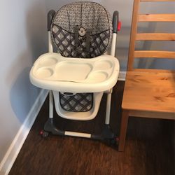 Babytrend High Chair