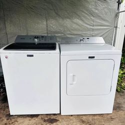 Washer and dryer Maytag