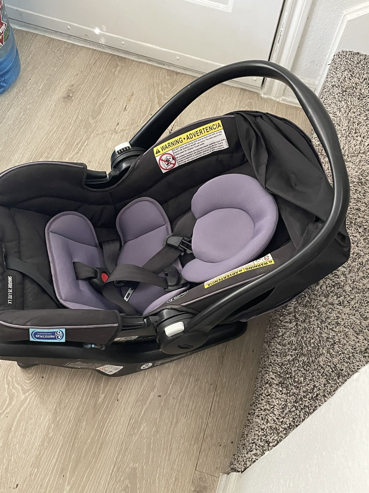 Graco Instant Car Seat