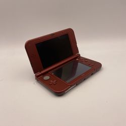 New Nintendo 3DS XL (Case, charger, and games)