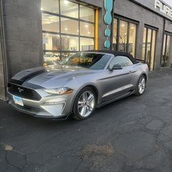 2020 Ford Mustang