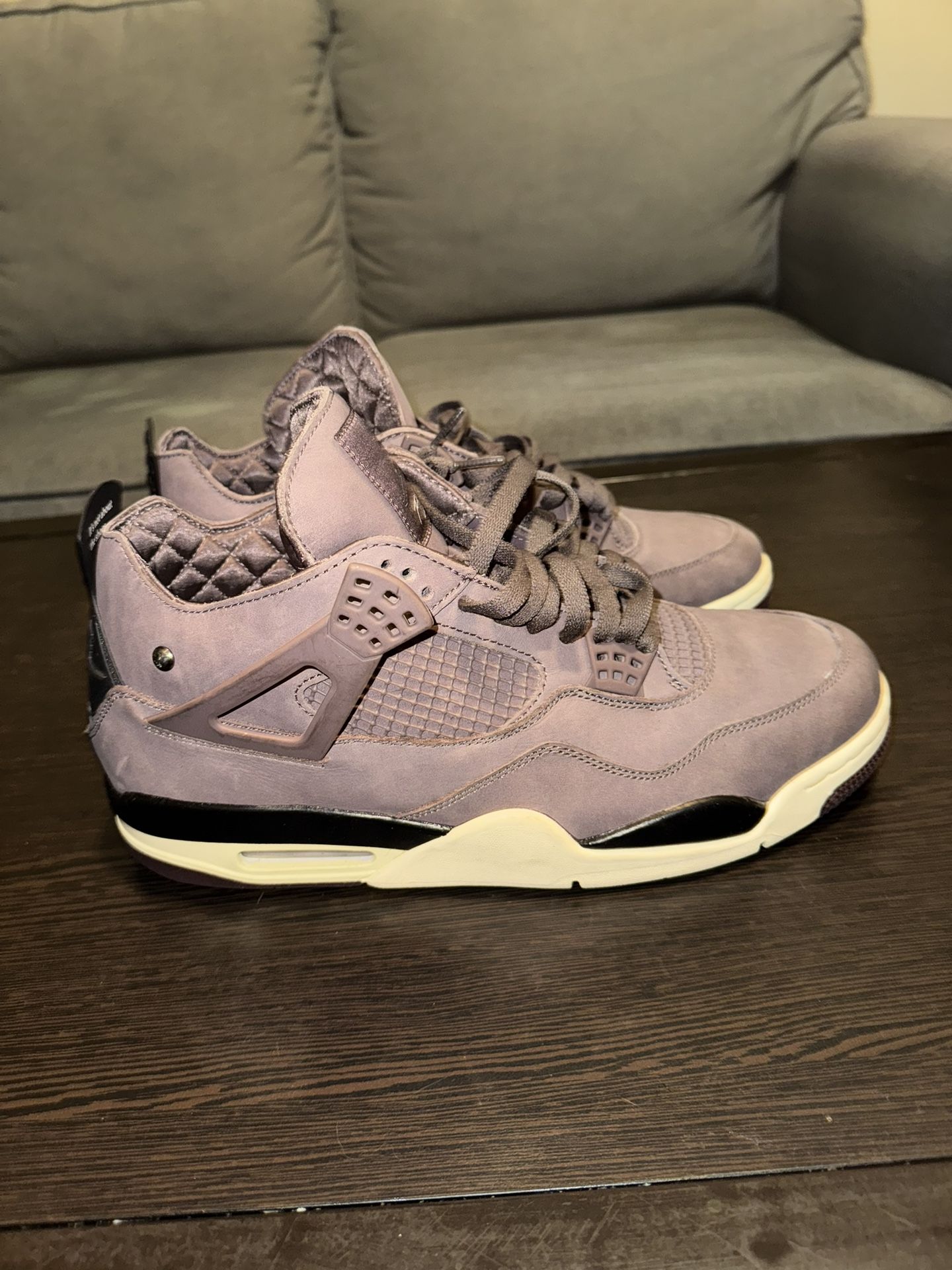 Air Jordan 4 “VIOLET ORE”