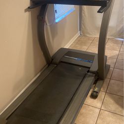Pro-Form C 500 Treadmill 