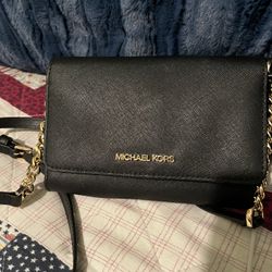 Michael Kors Jet Set Charm Small Phone Crossbody