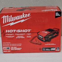 Milwaukee M18 18V Lithium-Ion Cordless 2000 Peak Amp HOTSHOT Jump Starter (Tool-Only)
 Brand New 