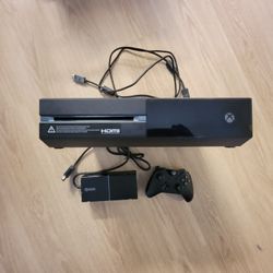 Xbox One 500GB Console - Great Condition!