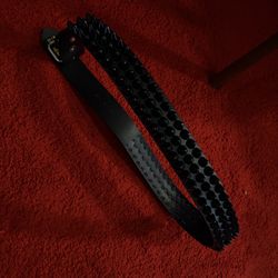 Black Leather Belt - 3 Rows Black UK77 Cones - Large