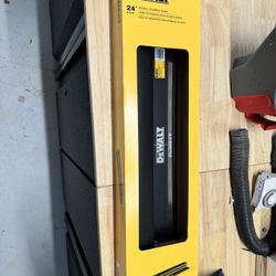 Drywall skimming blade
