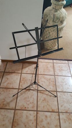 Music Stand, Collapsible Light Weight 