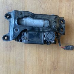 Audi A8 Air Compressor 