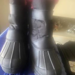 Girls Boots