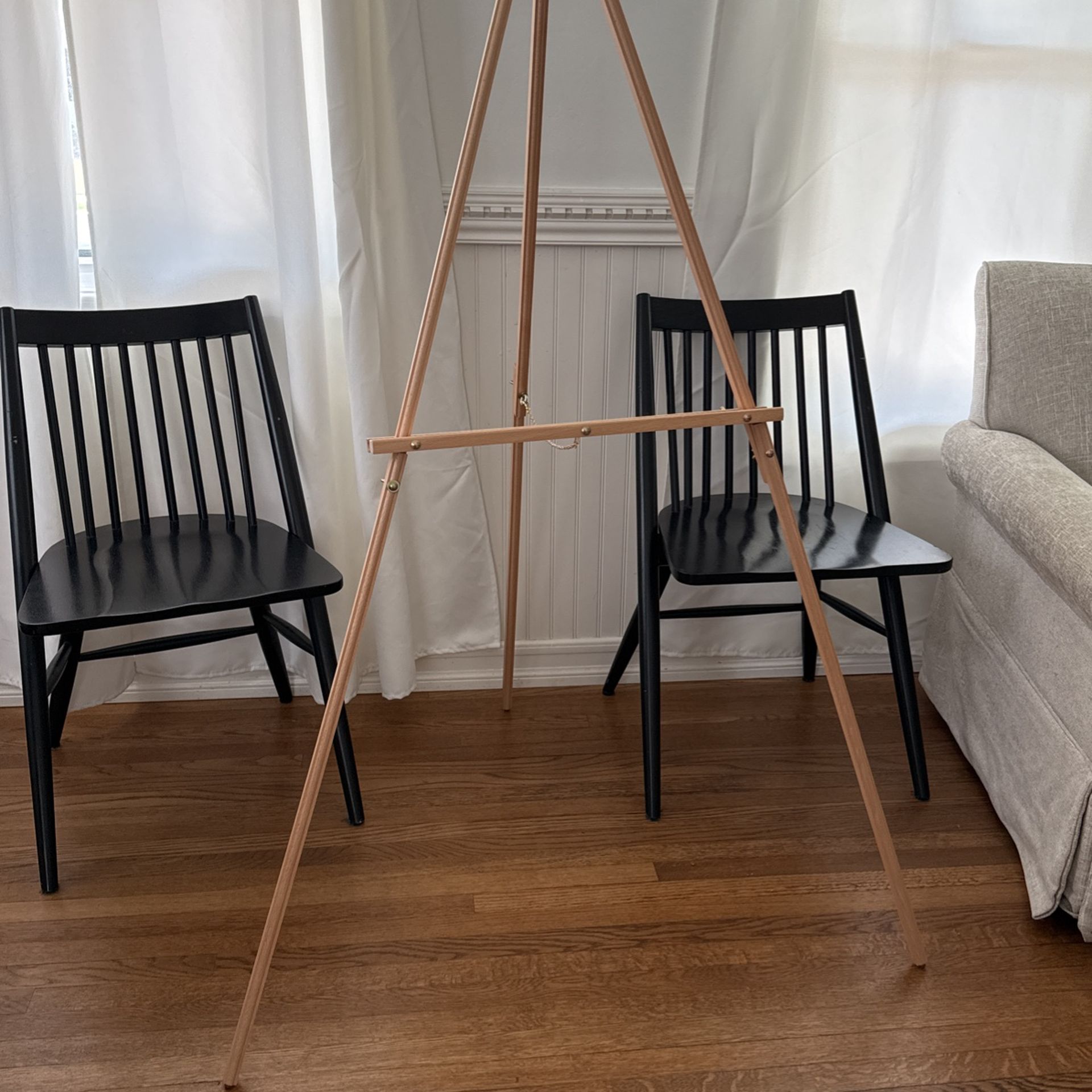 2 Wood Art Easels, Used Once