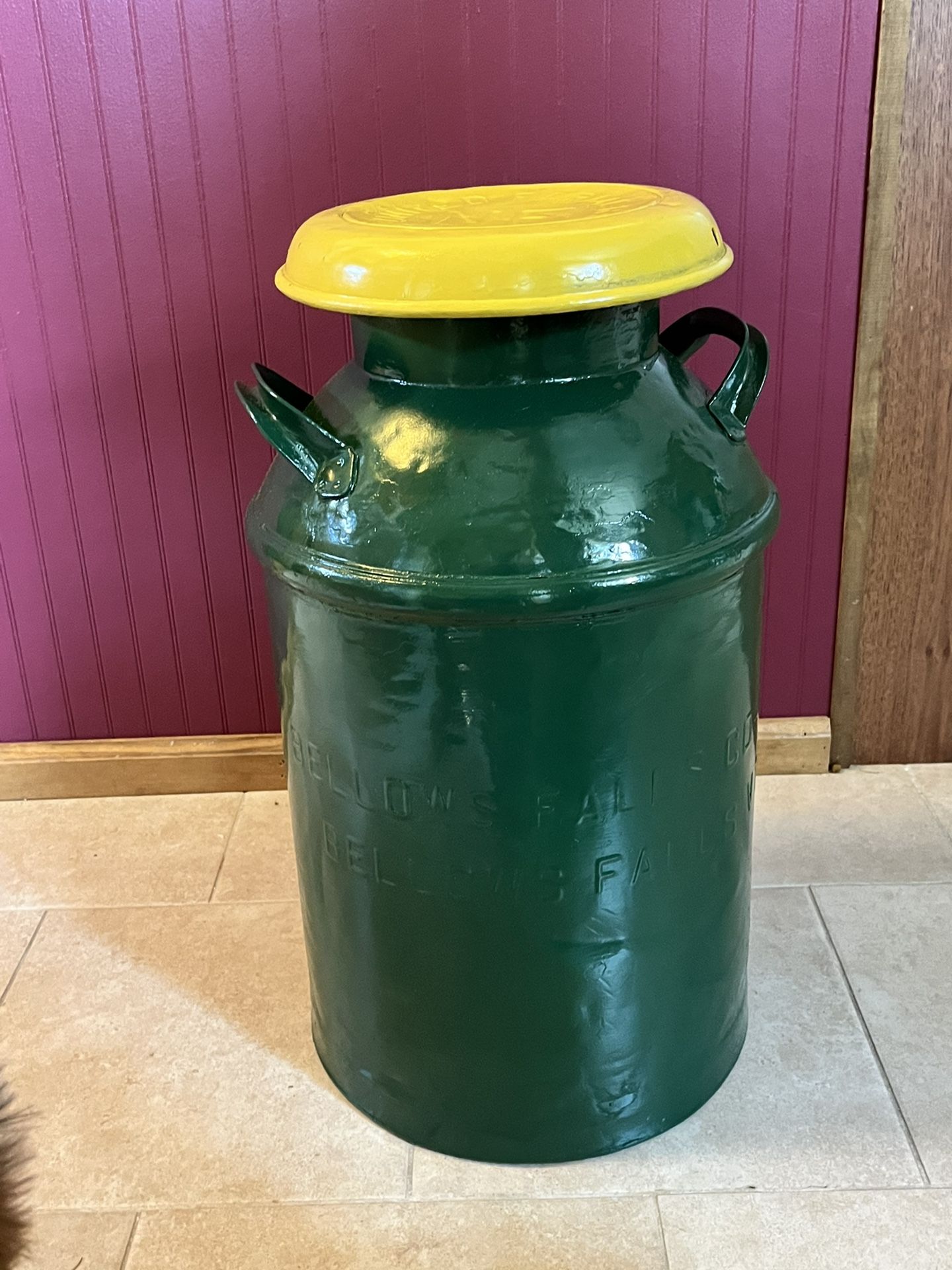 Vintage 10 Gallon Milk Can