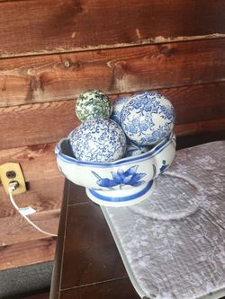Decorative Ceramic Bowl & Balls
