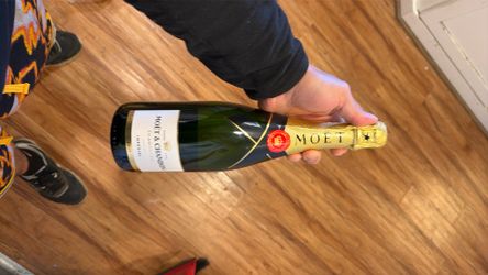 Moet