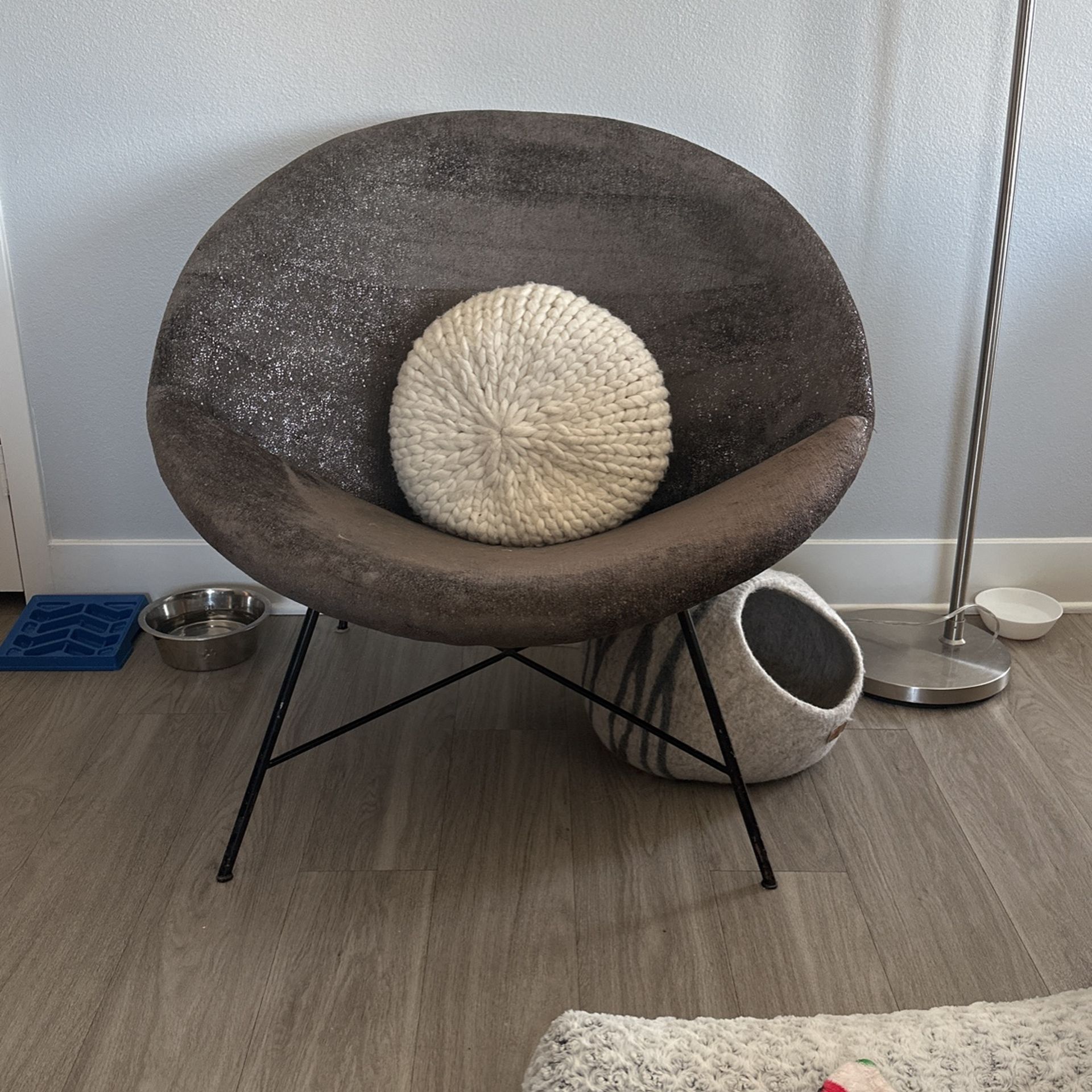 Modern Circular Chair
