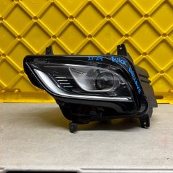 Buick Enclave Left  Headlight 2022 2023 2024 