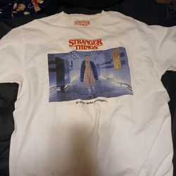 Size LG stranger things shirt