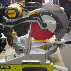 Dewalt 12" miter saw DWS716 with Ryobi Stand pre owned 883431-1 