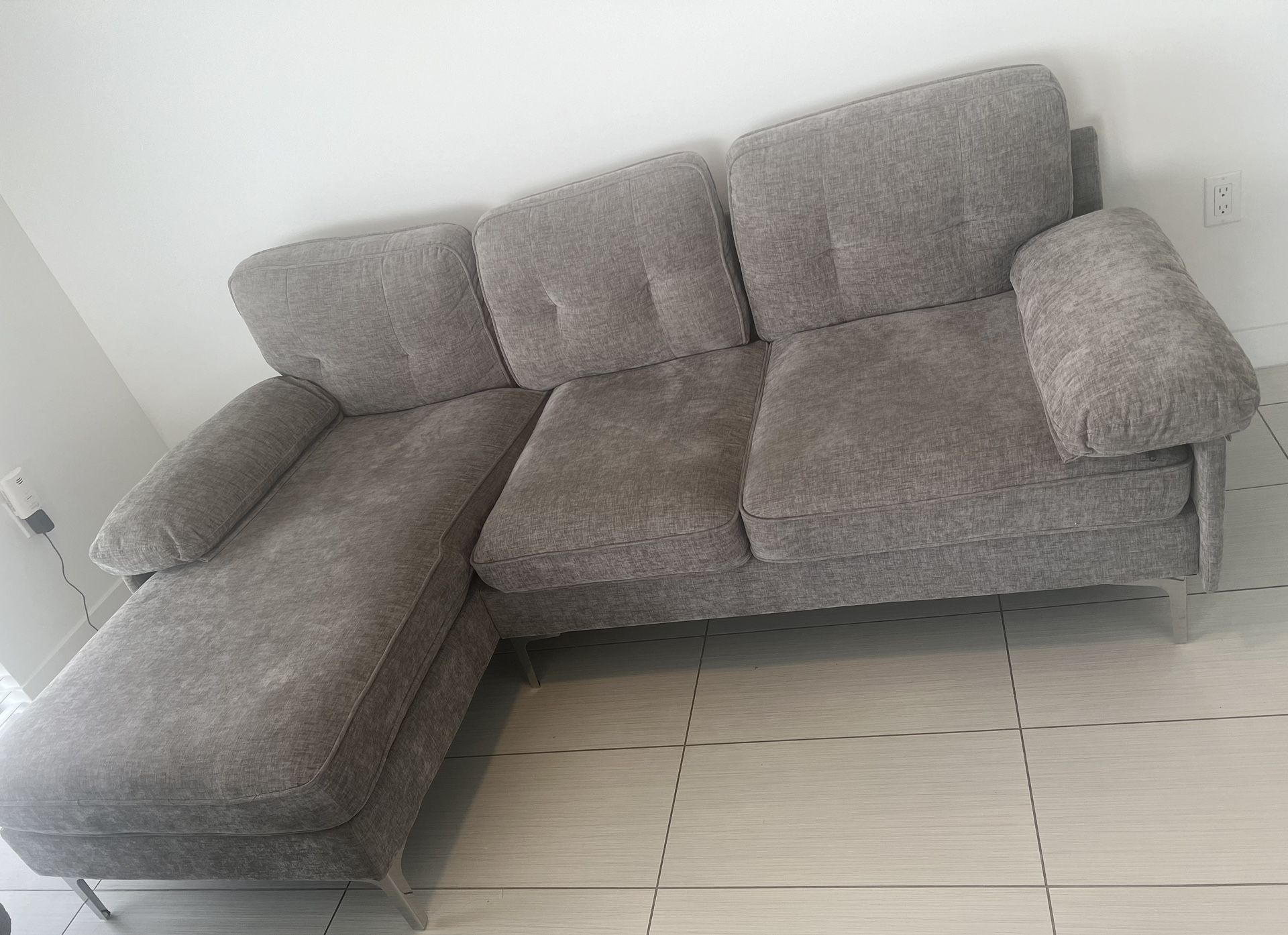 Sofa/Couch Gray