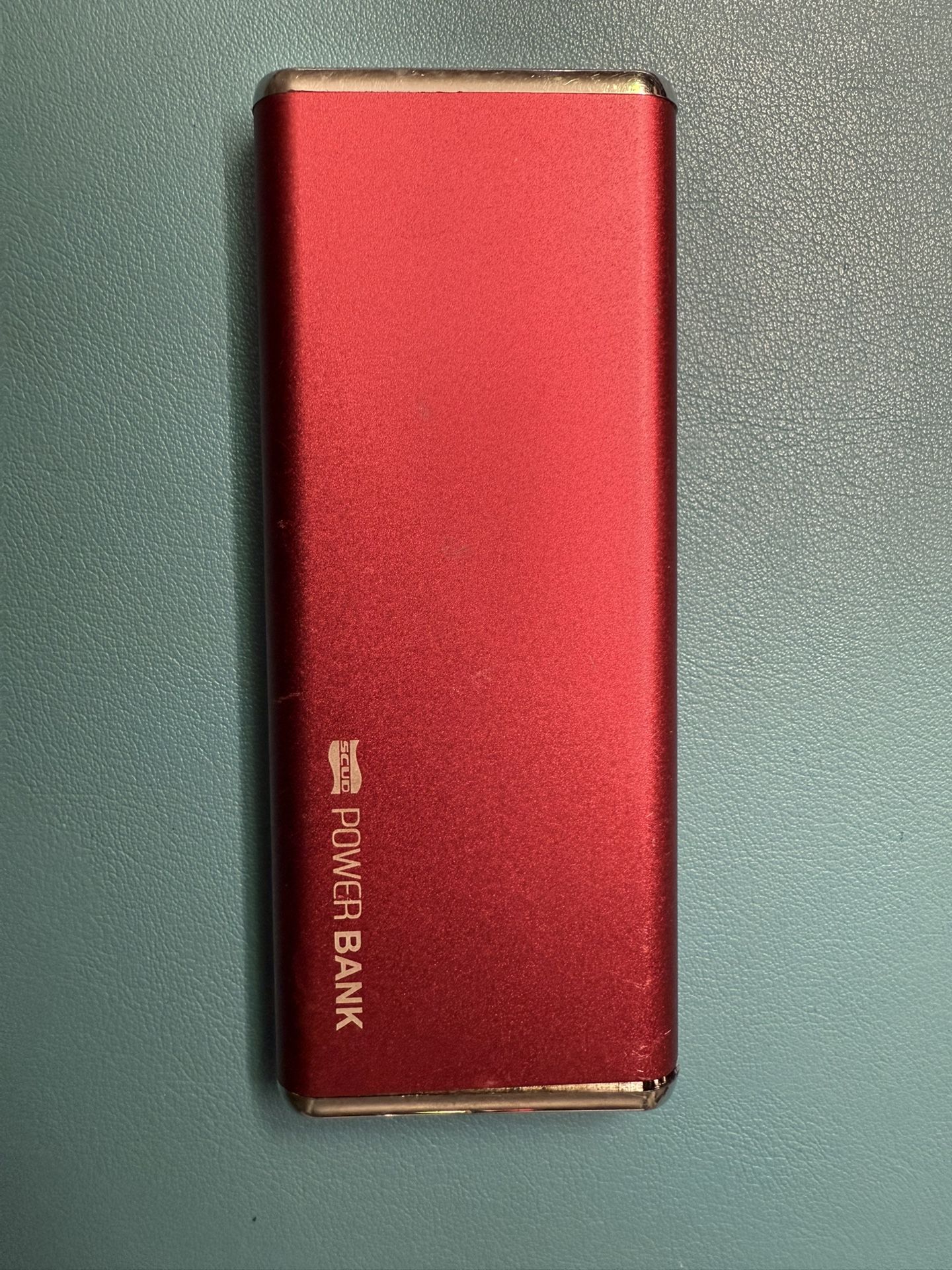 SCUD Power Bank 10000 mAh (37Wh)