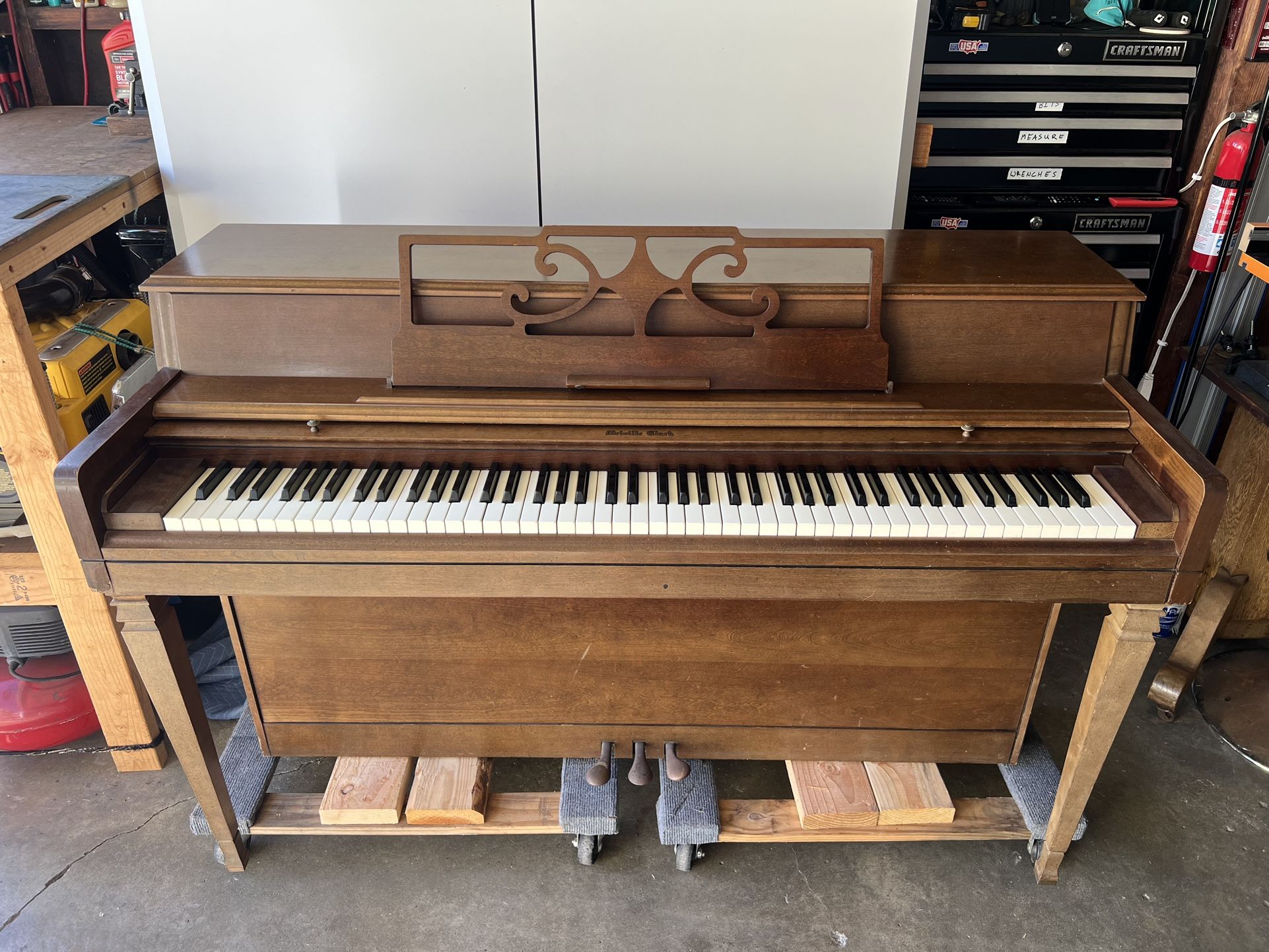1970s Wurlitzer Upright Piano