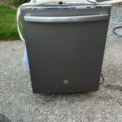 GE Dishwasher 