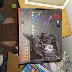 B650E-F Motherboard ASUS AMD RYZEN