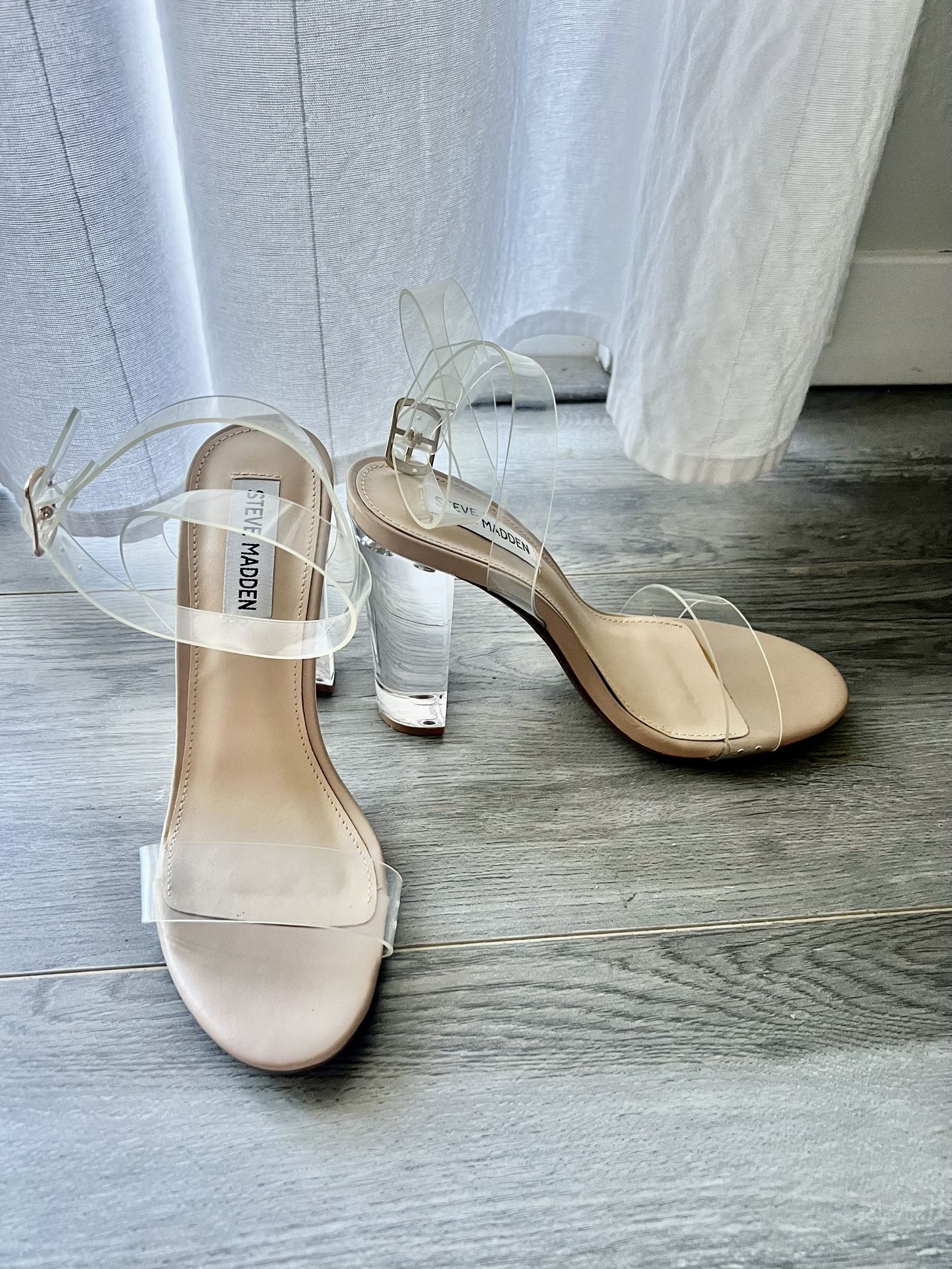 Steve Madden Size 7.5 Clear Block Heels