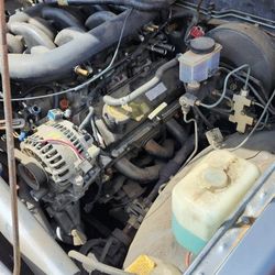 92 Mazda B2200 Needs Finished 