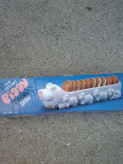 Piggy cookie tray