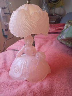 LE Smith Pink Lady Glass Lamp with Glass Shell Shade 1940s